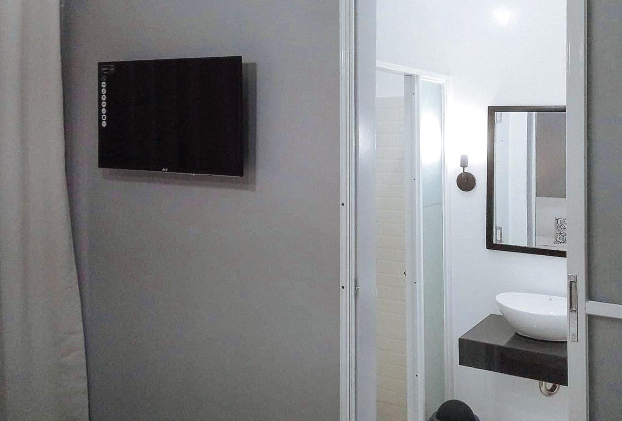 Angels Bed And Breakfast Sipalay City By Reddoorz Esterno foto